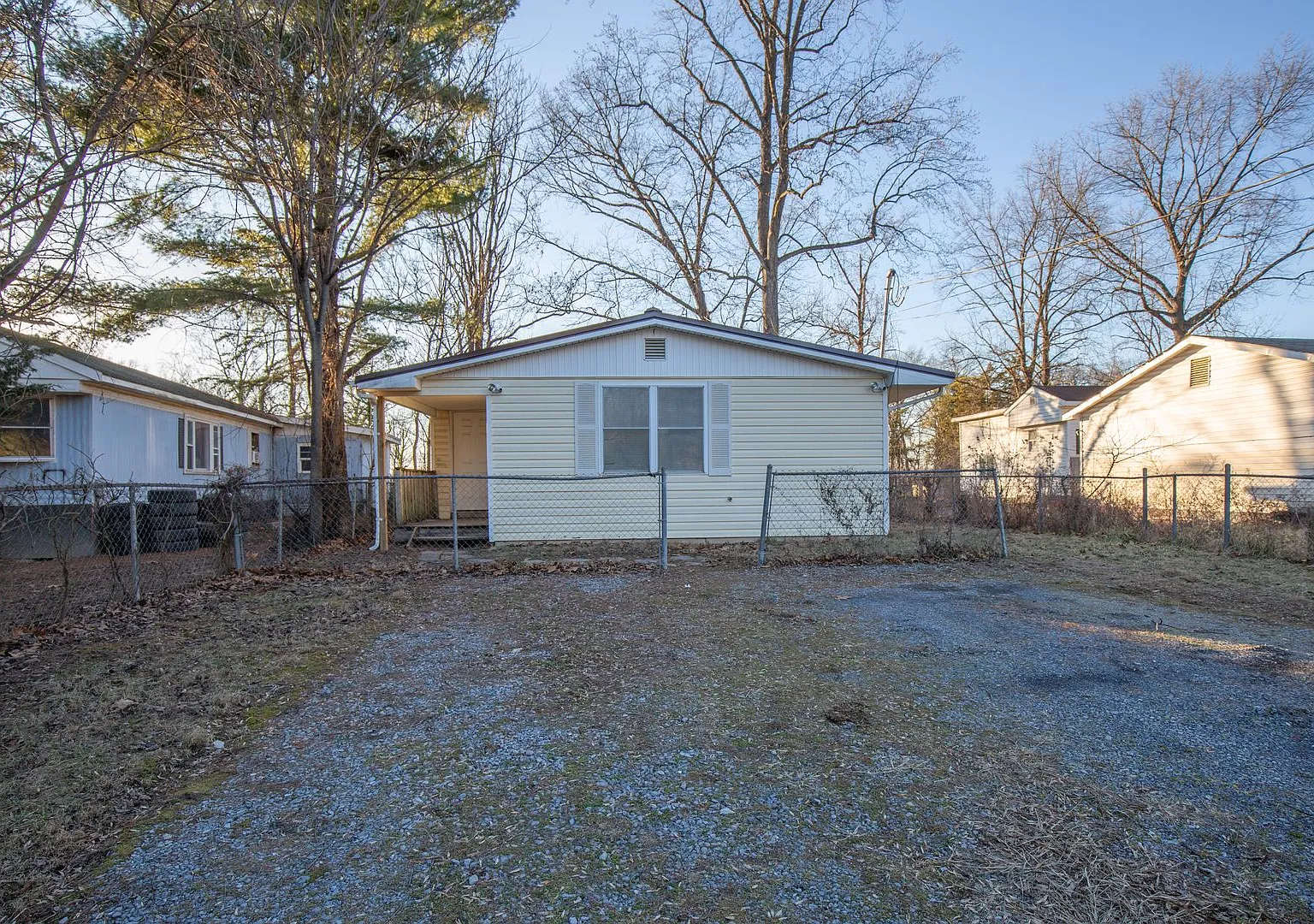 2 Bed, 2 Bath, Rancher in Harpers Ferry, WV — Photo 2