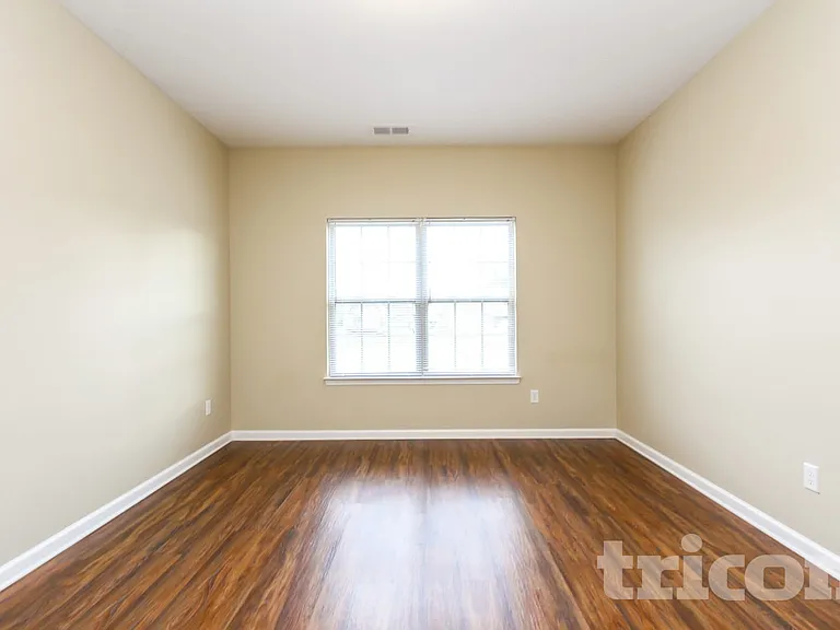 5609 Lipizzan Ln — Photo 6