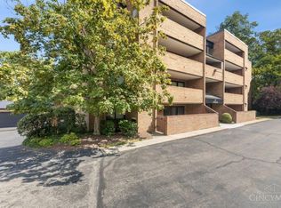 3646 Ashworth Dr UNIT 202, Cincinnati, OH 45208
