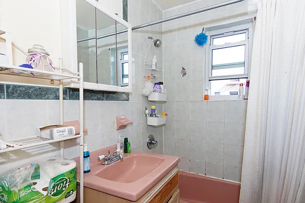 Rented by Modern Spaces | media 24