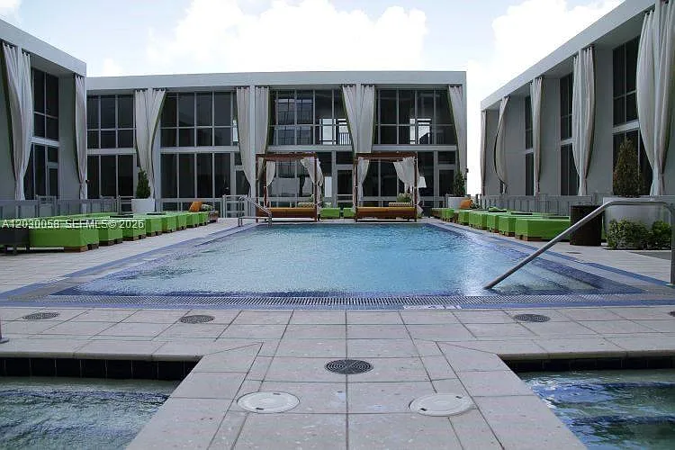 1100 Biscayne Blvd #5203 — Photo 40