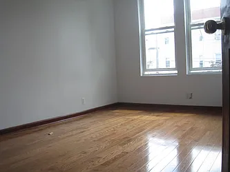 Rented by Alexiou Realty