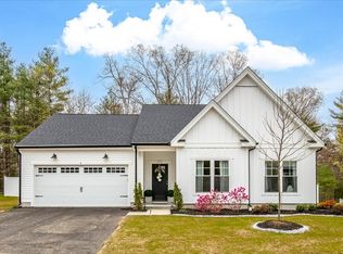 9 Iris Ln, Bellingham, MA 02019