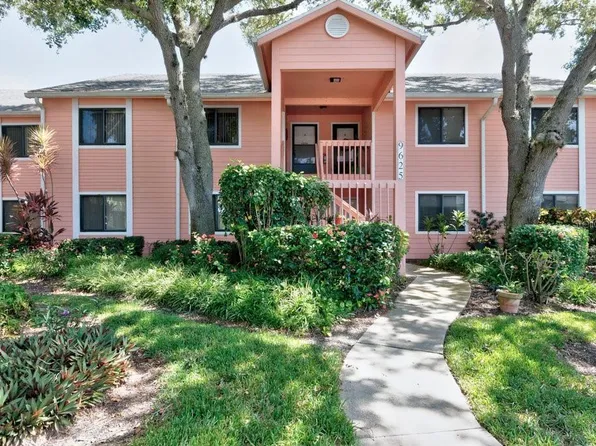 9625 Estuary Way APT 3, Sebastian, FL 32958