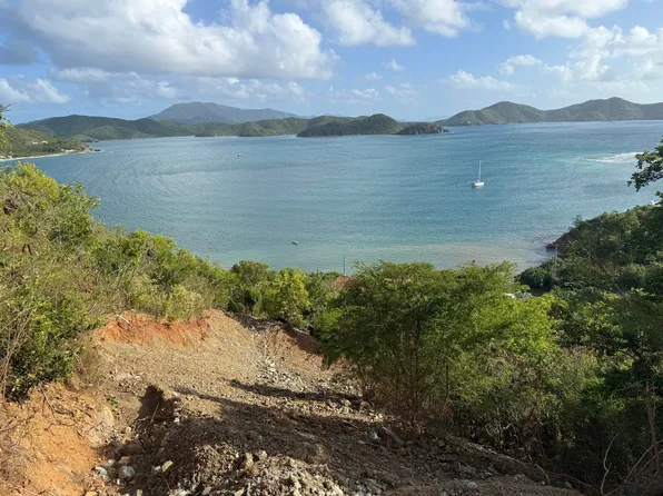 16 Calabash Boom Est, Saint John, VI 00830