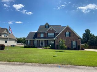 188 Wind Brook Ct, Raeford, NC 28376