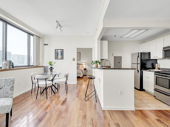 3rd image of 169 Monsignor Obrien Hwy APT 715