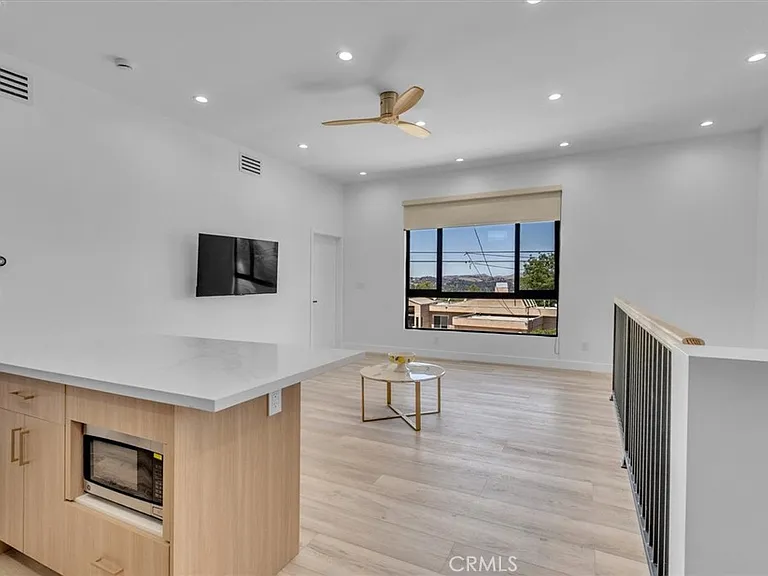 5046 Cerrillos Dr — Photo 12
