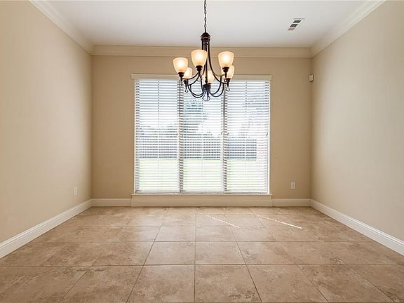 3rd image of 3901 SW Gemstone Blvd