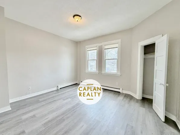 139 Farren Ave #A, New Haven, CT 06513