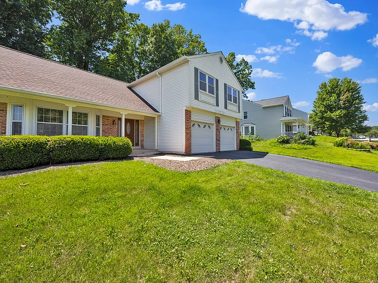 203 Markwood Dr — Photo 4