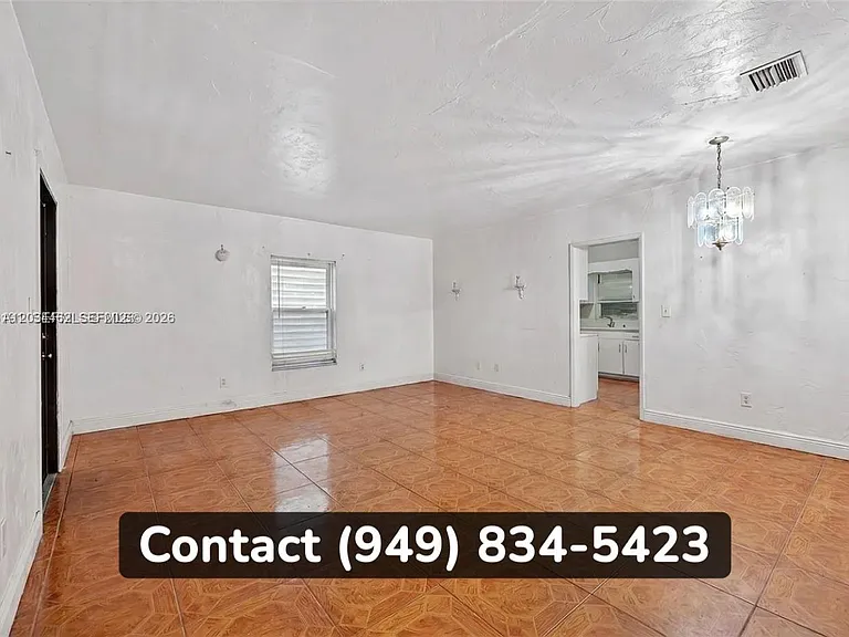 1269 NW 41st St — Photo 2