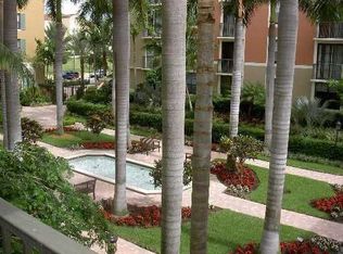 720 S Sapodilla Ave APT 201, West Palm Beach, FL 33401
