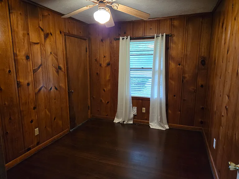 Small room can be used as office, den or another bedroom on 1st level
