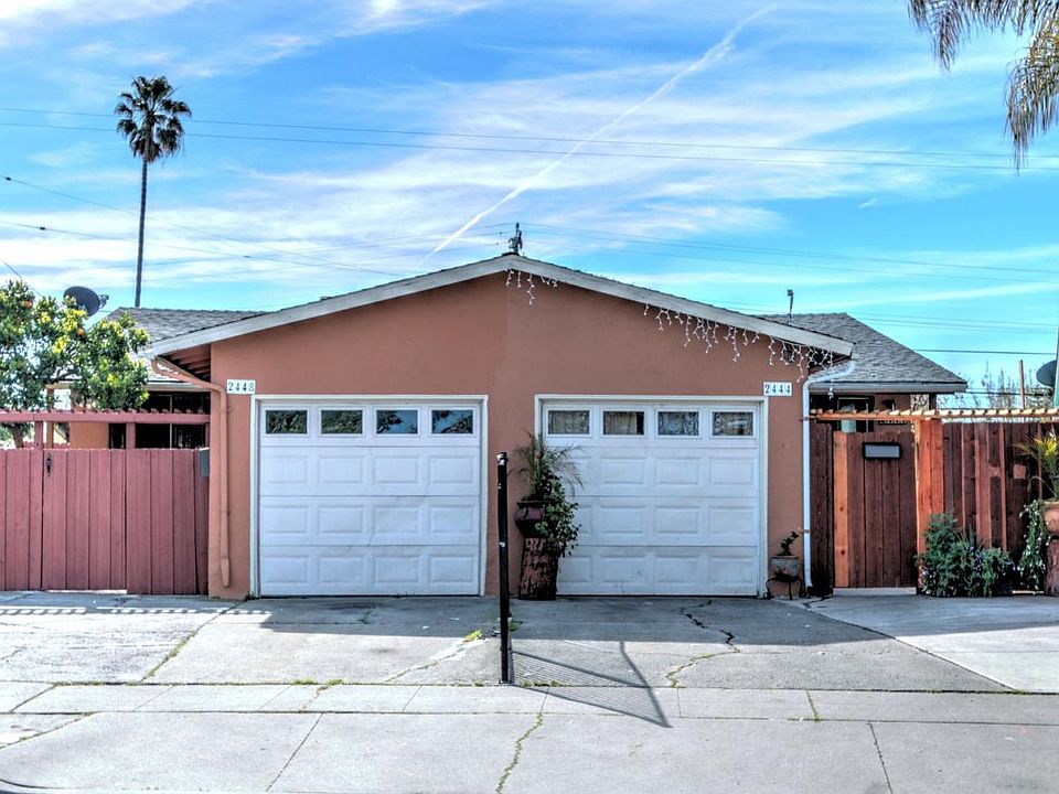 1st image of 2444 Dobern Ave