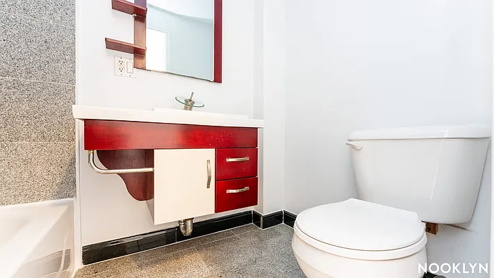 Rented by Nooklyn NYC LLC | media 28