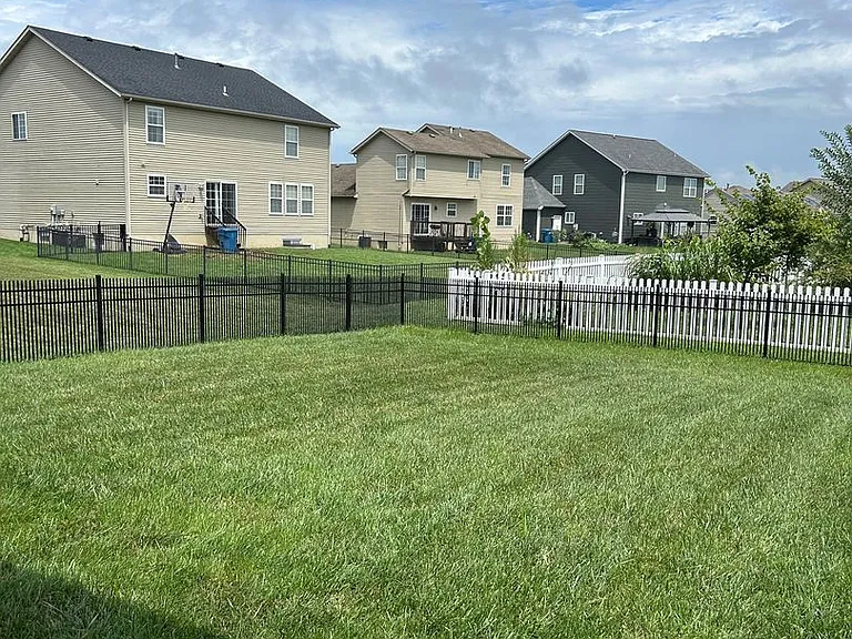 2609 Beacon Point Ct — Photo 7