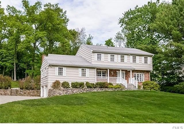 2nd image of 92 Buckingham Ridge Rd