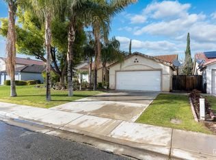 9704 Gold Dust Dr, Bakersfield, CA 93311