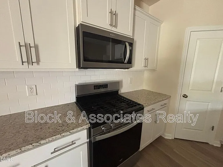 268 Abbots Mill Dr — Photo 13