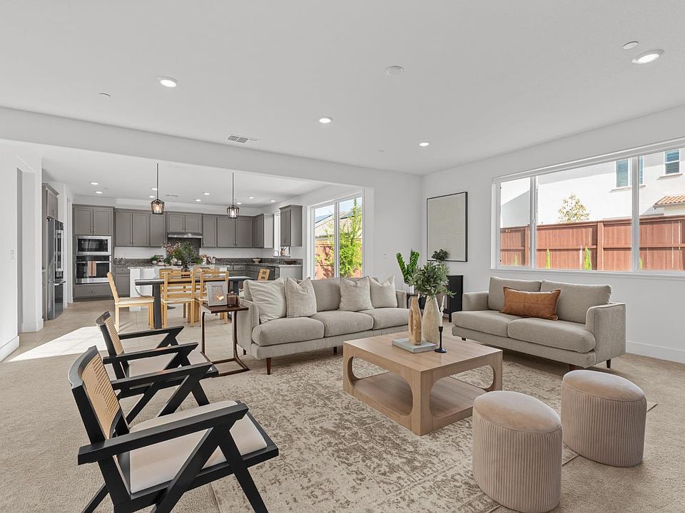 1st image of 4288 Crescent Way