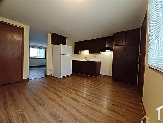 3902 15th Ave #7 — Photo 5