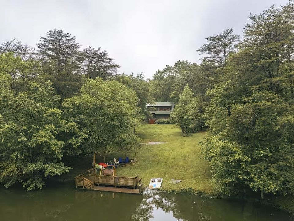 28th image of this home