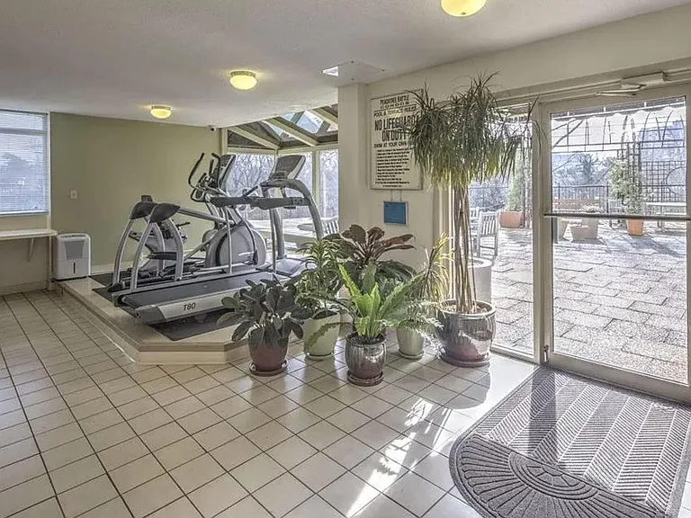 2285 Peachtree Rd NE #808 — Photo 20