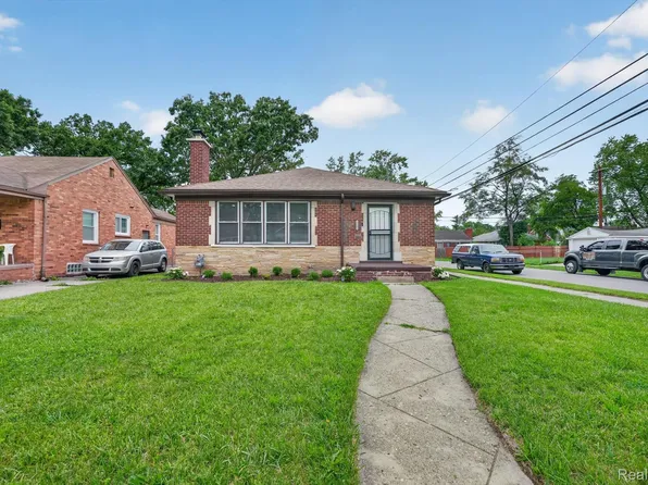 19391 Sussex St, Detroit, MI 48235