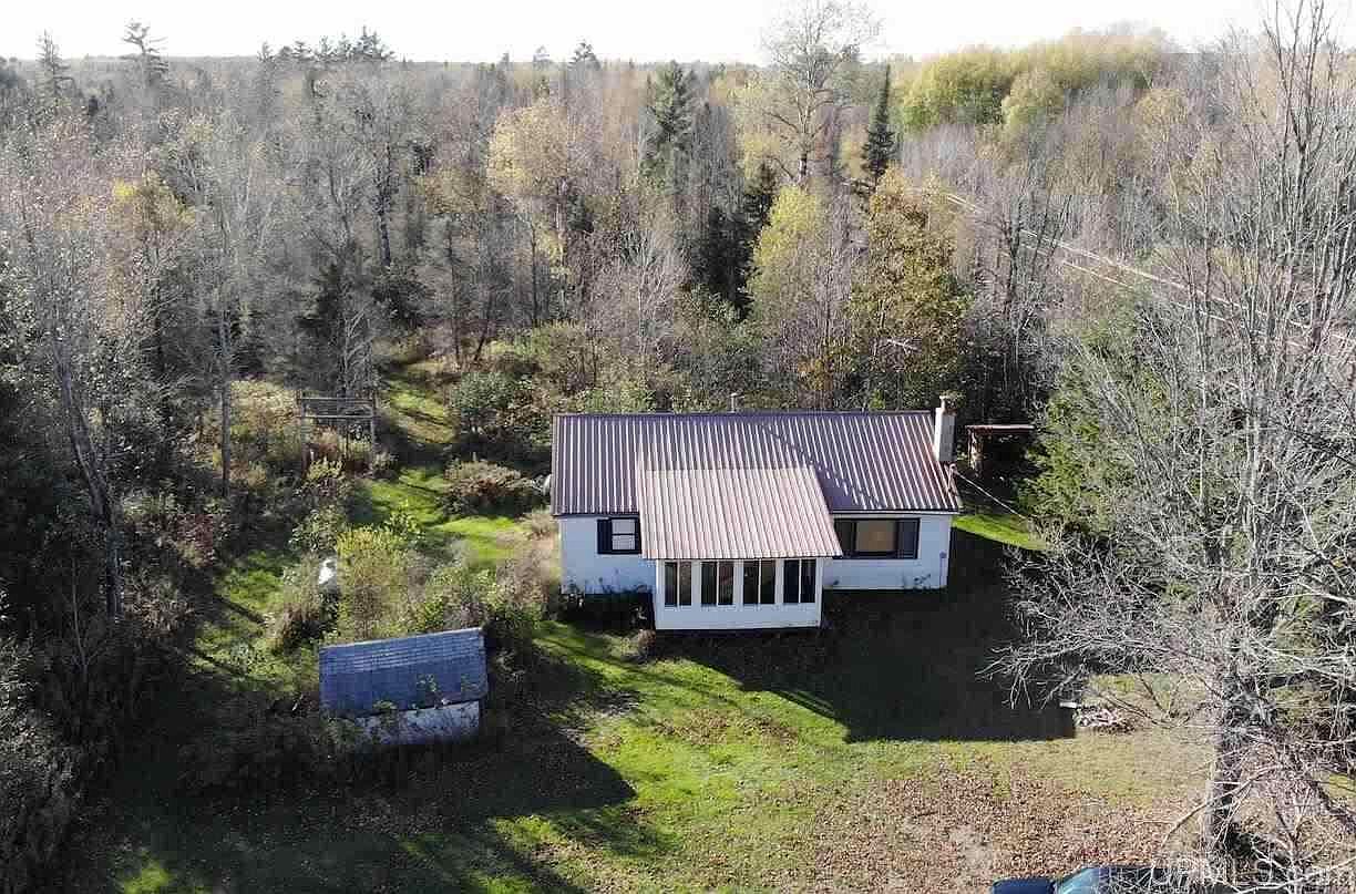 7349 E Old M28, Trout Creek, MI 49967 Zillow