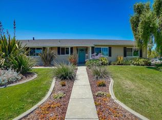 1960 Highland Dr, Hollister, CA