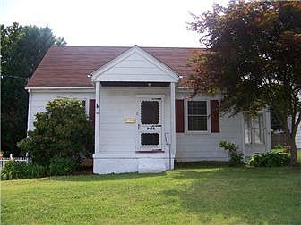 1st image of 10 Lehigh Ave