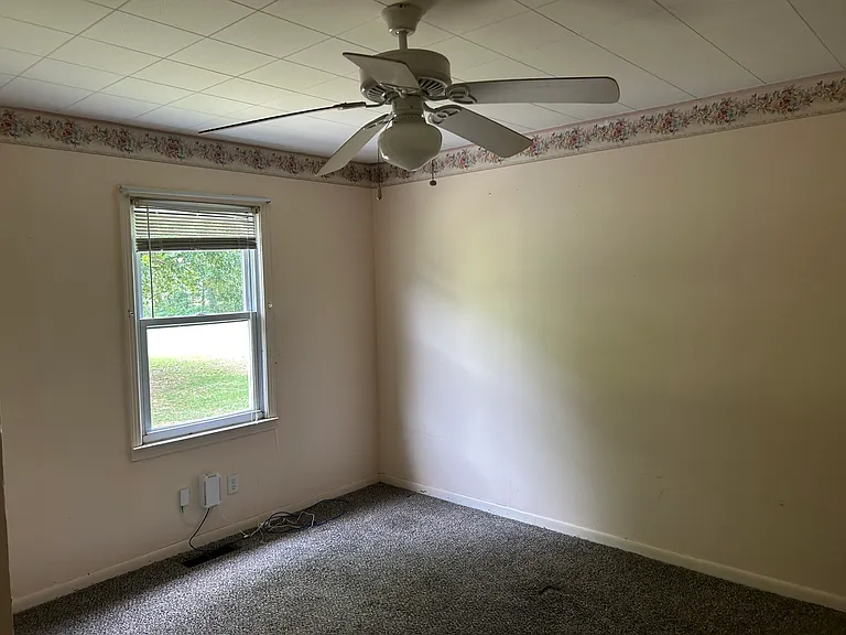 8085 Greenville Hwy — Photo 5