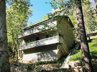 321 Dart Canyon Rd, Crestline, CA 92325