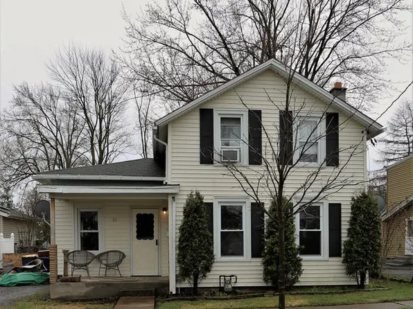 39 Bacon St, Lockport, NY 14094