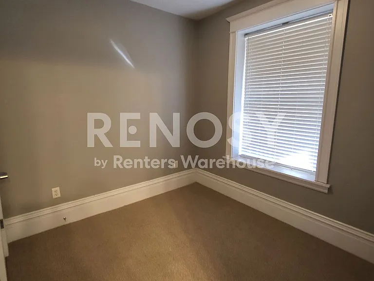 6126 Washington Ave #102 — Photo 16