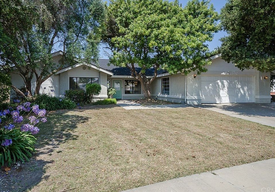 1st image of 515 Summerhill Dr
