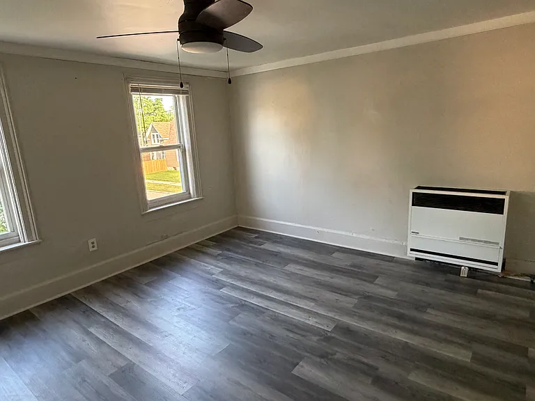 2201 Willow St #2 — Photo 6