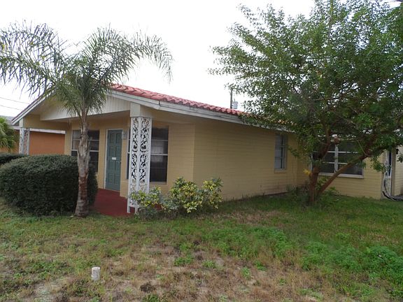 3rd image of 50 Brooks Dr