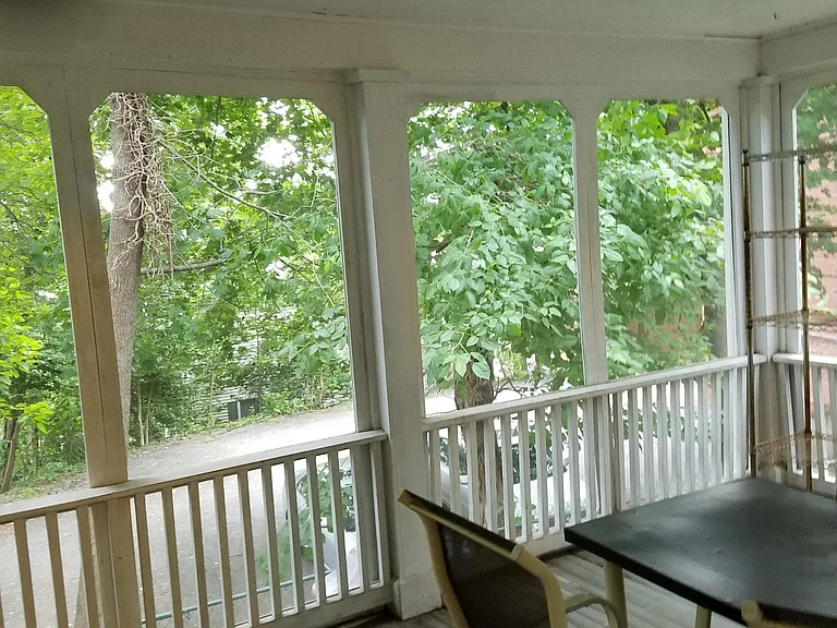 2131 N Stafford St #ST FLOOR — Photo 3