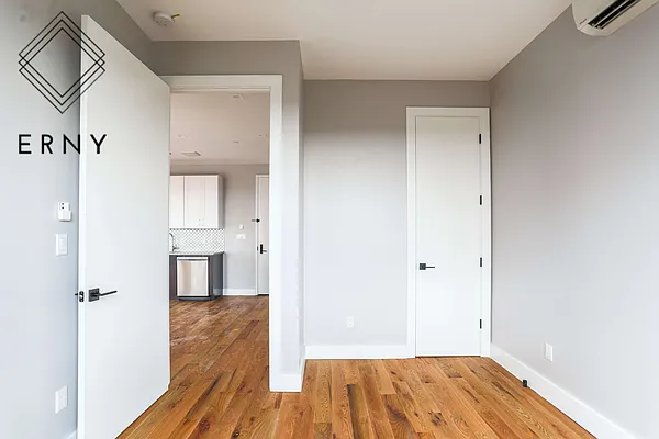 Rented by ERNY LLC | media 20