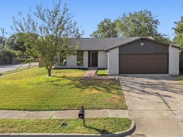 800 Netherland Dr, Arlington, TX 76017