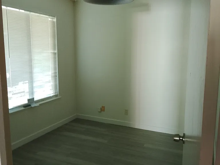 6857 Gordon Ct — Photo 10