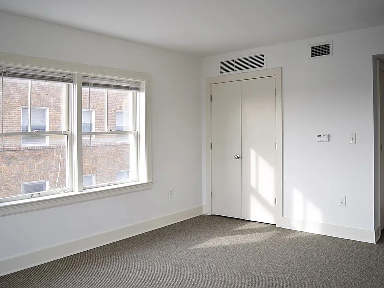 Clyde Manor — Photo 145