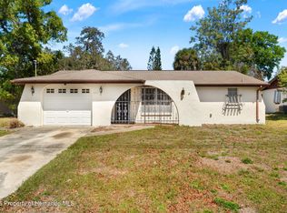 8511 Long Boat Ln, Hudson, FL 34667