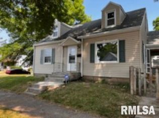 2800 15th St, Moline, IL 61265