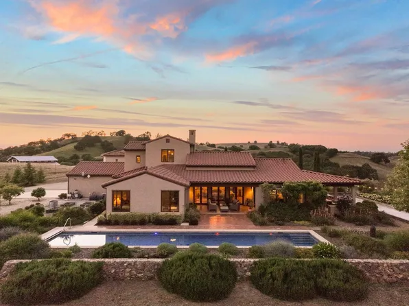 11011 Vintage Rd, Ione, CA 95640