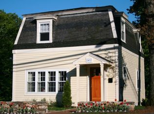 162 Walnut St, Wellesley, MA 02481