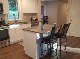 7326 Jonestown Rd, Harrisburg, PA 17112