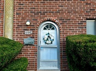 126 Wakefield Cir UNIT 126, East Hartford, CT 06118